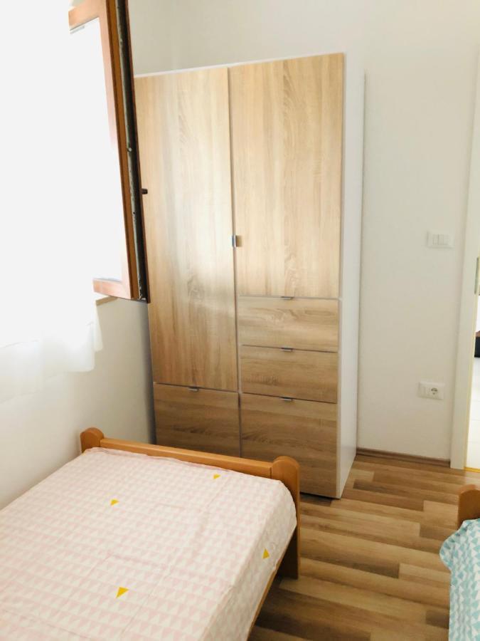 Apartman Lina Umag Exterior foto